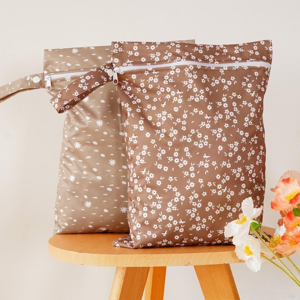 2pcs Reusable Printed Wet Dry Bag Waterproof Laundry Organizer Pouch for Yoga Gym
