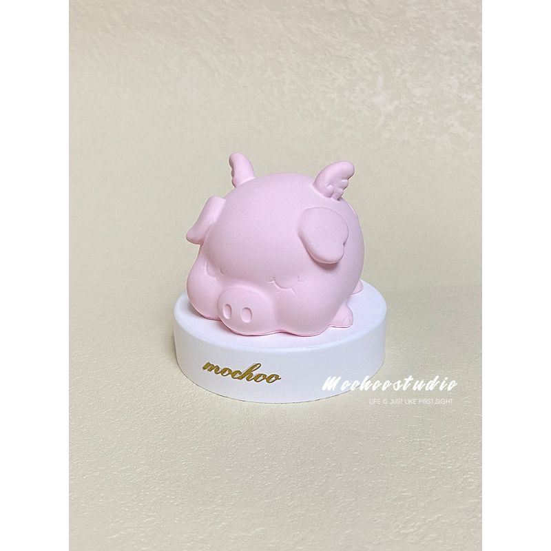 Cute Angel Pig Auto Perfume Aromatherapy Ornament Car Couple Decoration High-End Diffuse Plaster Girl God Gift