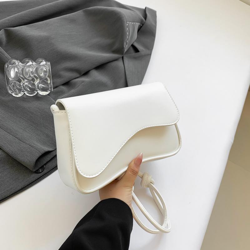 Korean Style Simple Solid Color Underarm Bag New Niche Design Ins Crossbody Bag Casual Bag Small Square Bag