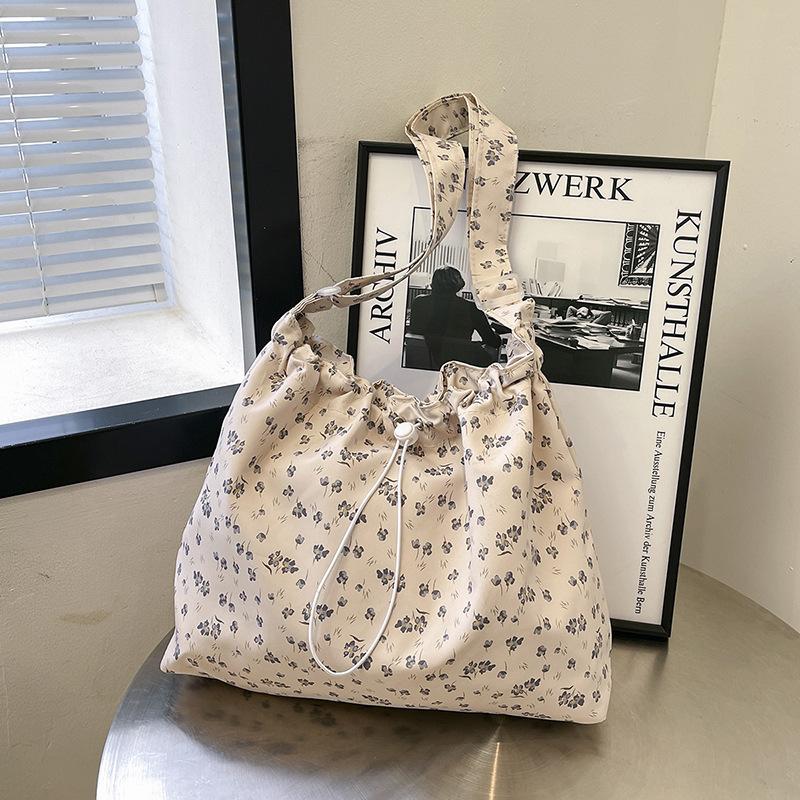 Литературная цветочная сумка Модная сумка через плечо Mori Popular Bag Универсальная сумка-мессенджер Сумка через подмышку