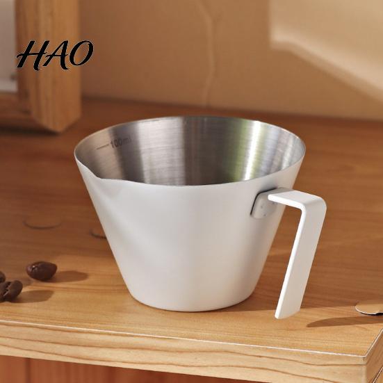 Durable Metal Pouring Pitcher Espresso Measuring Cup with Handle And Scale Mark, Stainless Steel 100ml Capacity Coffee Making Tools Pitcher,