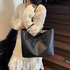 Large Capacity Tote Handbag Women's Summer New Popular Fashion Shoulder Bag Versatile Hand Bag