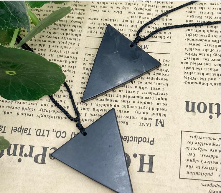 Shungite Inverted Triangle Pendant for Gift Healing Crystal Feng Shui Natural Home Decoration Polished