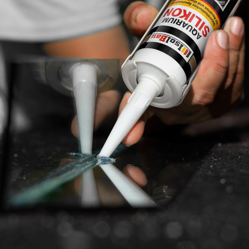 IsolBau Black Aquarium Silicone 1 x 300ml