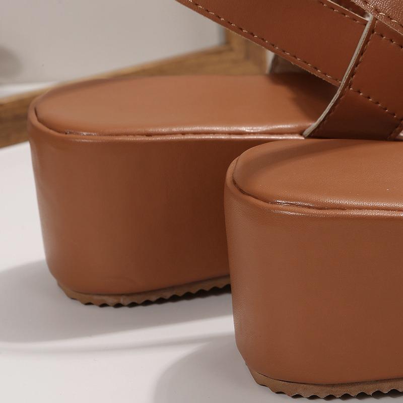 Пляжные сандалии большого размера на толстой подошве с однорядной застежкой