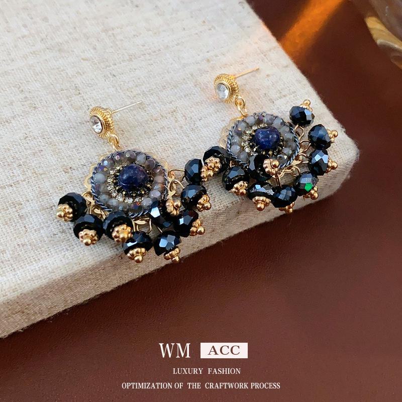 Medieval Vintage Silver Flower Tassel Earrings - Retro Niche Light Luxury, Exquisite Design