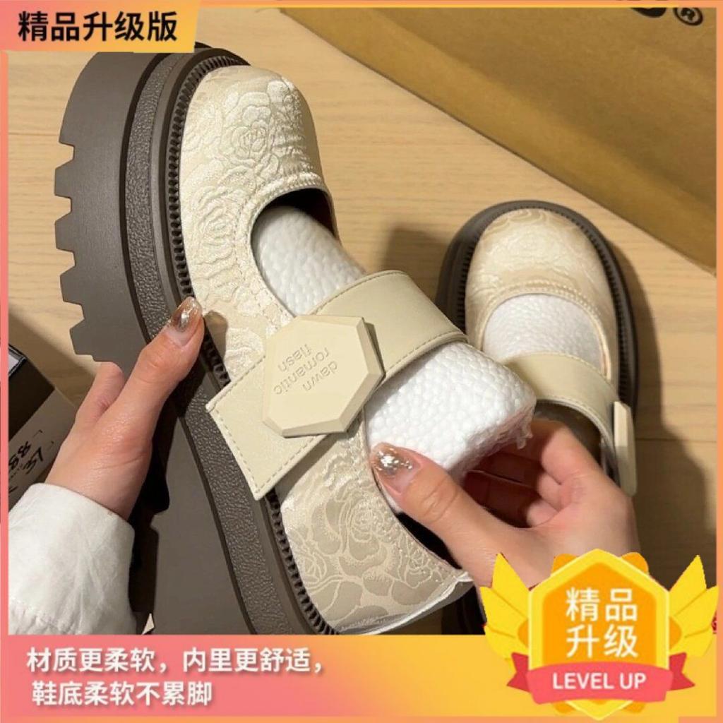 Новые китайские вышитые черные туфли Мэри Джейн лето и осень новые легкие толстая подошва широкий каблук с юбкой одинарные туфли