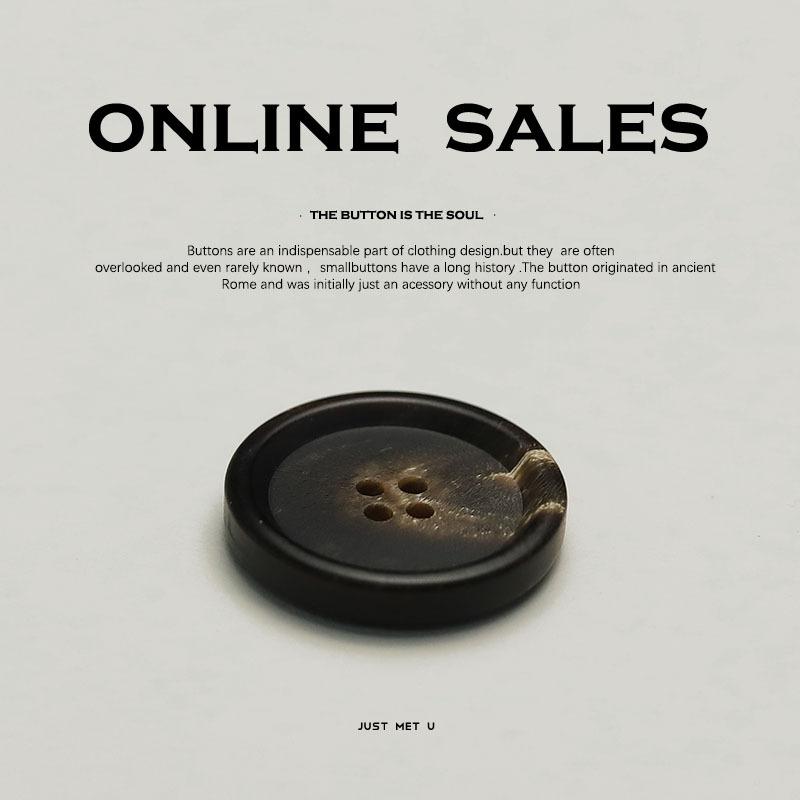 Real Horns, Thin Edges, Four-Eye Buttons, Light Luxury, High-Texture Clothing Accessories, Men'S And Women'S Coats, Trench Coats, Jacket Buttons