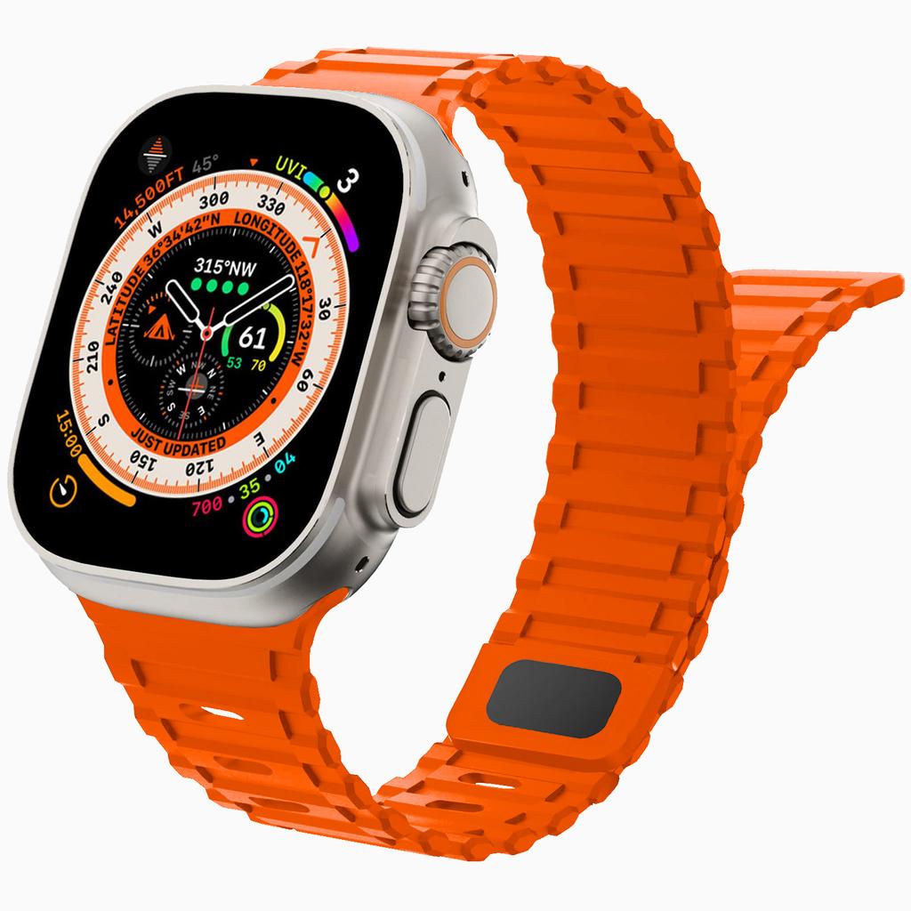 Magnetic Strap for Apple Watch Band Ultra 2 49mm 44mm 40mm 45mm 38mm 41mm 42mm Silicone Bracelet iWatch Series 9 8 7 6 Se bands