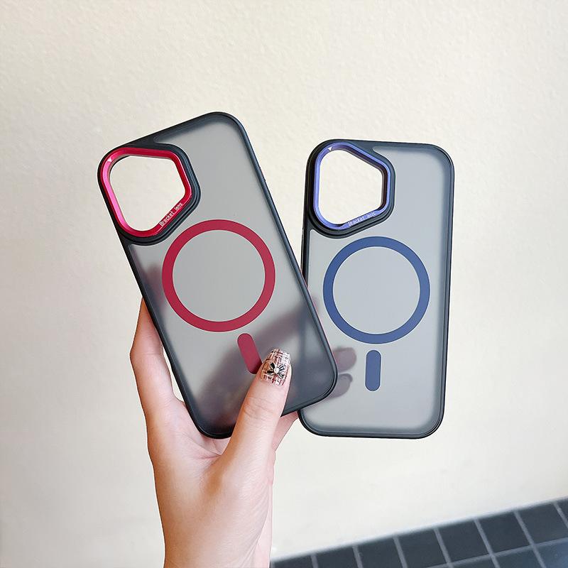 For Apple 16/15/14pm Phone Case Magnetic Metal Lens Frame Bracket Skin Feel for IPhone 17 Phone Case