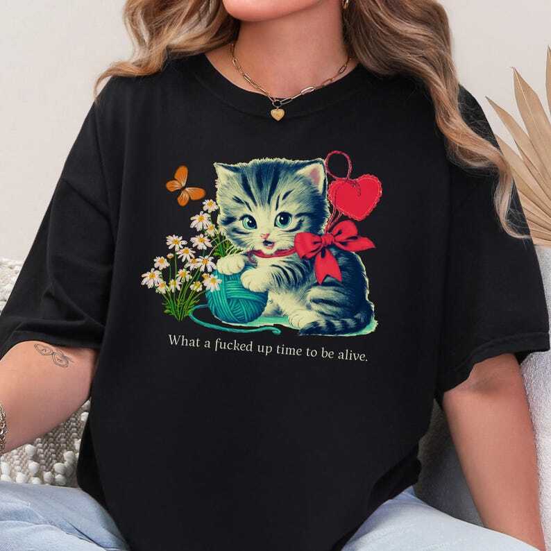 Cute Cat Graphic Tee Vintage Kitten Shirt