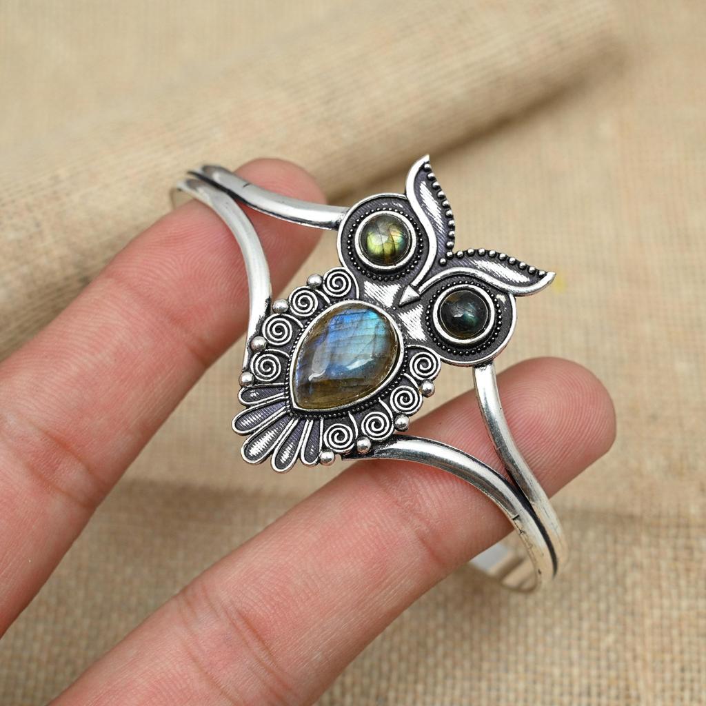 Лабрадорит Драгоценный камень 925 Твердые серебряные украшения Замечательные манжеты Ювелирные изделия Браслет Регулируемый