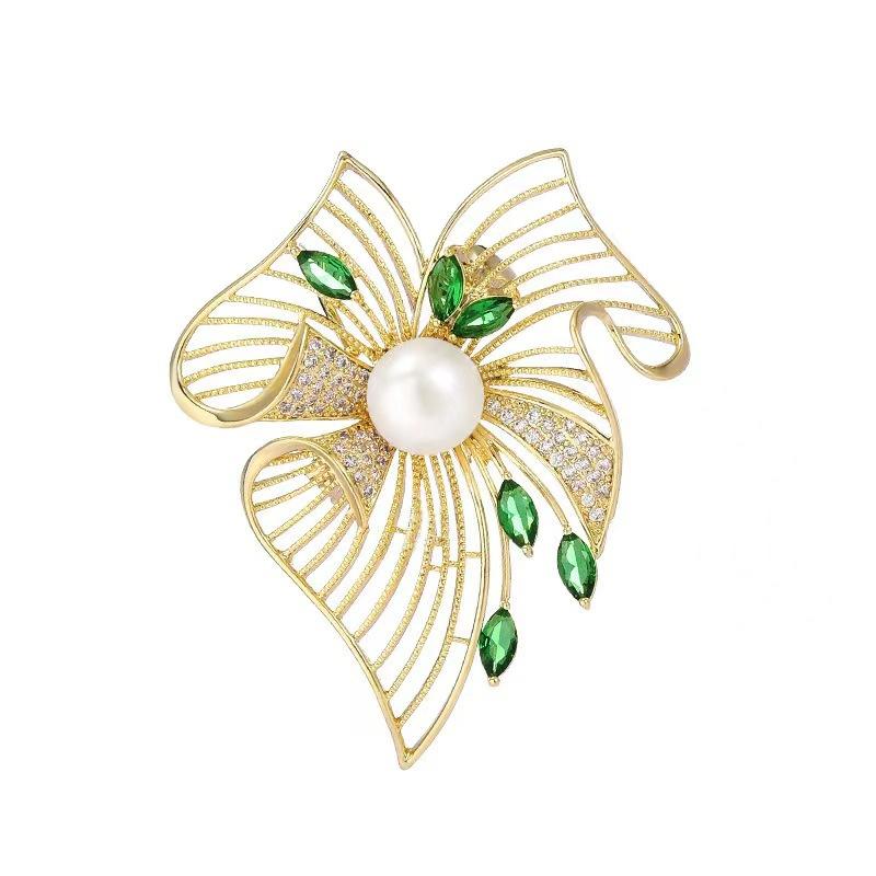 Pearl Flower Brooch, High-End Female Exquisite Luxury Temperament, Corsage Suit, High-End Sense Of Suit