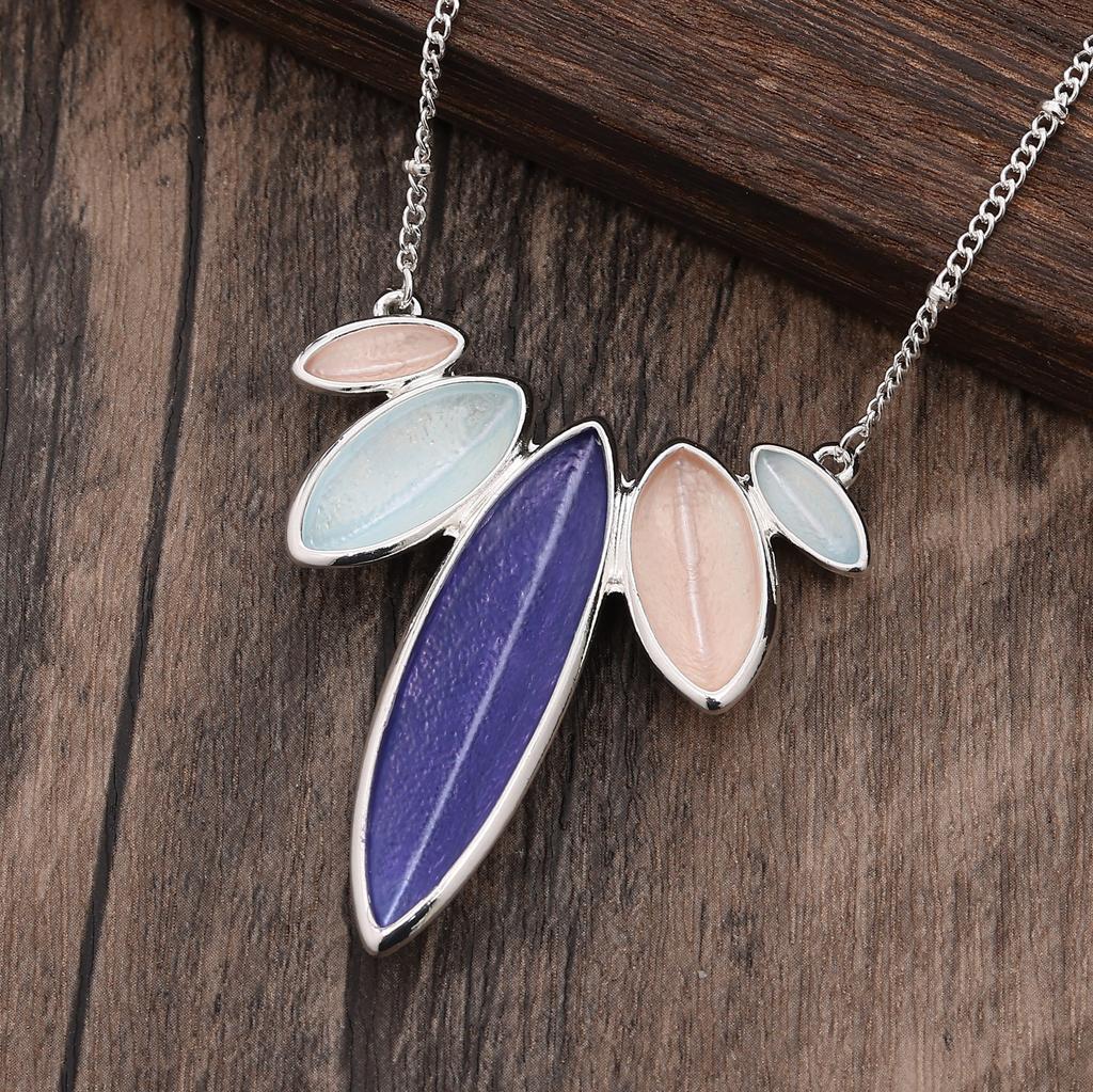 Новый цвет, расписанный маслом, геометрический кулон в виде лошадиного глаза, модное и персонализированное мужское и женское универсальное ожерелье из бусин в форме меча