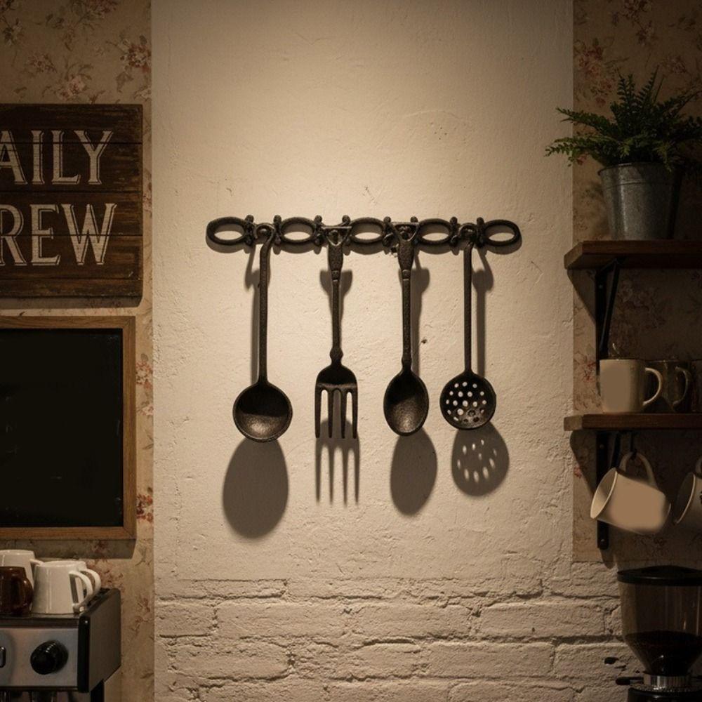 Vintage Iron Spoon Fork Wall Decor Rustic Style Wall Hanging Cutlery Shape Wall Decor Artistic Design Wall Decorative Ornament