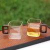 Стеклянная чашка для чая в древнем стиле, набор для чая Кунг-фу для приема гостей, чайная чашка, деревянная ручка, термостойкое стекло, однослойная, маленькая квадратная чашка