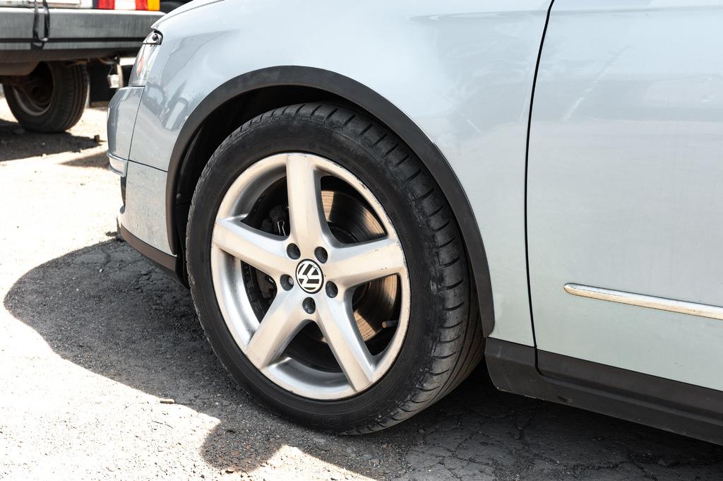 Накладки на арки (4 шт, ABS) для Volkswagen Passat B6 2006-2012 гг