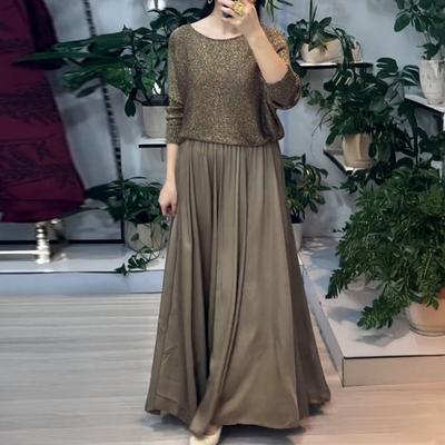 Женский комплект из двух частей: юбка, блестящий топ с круглым вырезом и длинными рукавами, а также юбка-макси А-силуэта с высокой талией, повседневный блестящий наряд