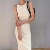 2023 Spring/Summer Celebrity Slimming Sleeveless I-neck Solid Color Knitted Hip-hugging Dress for Women