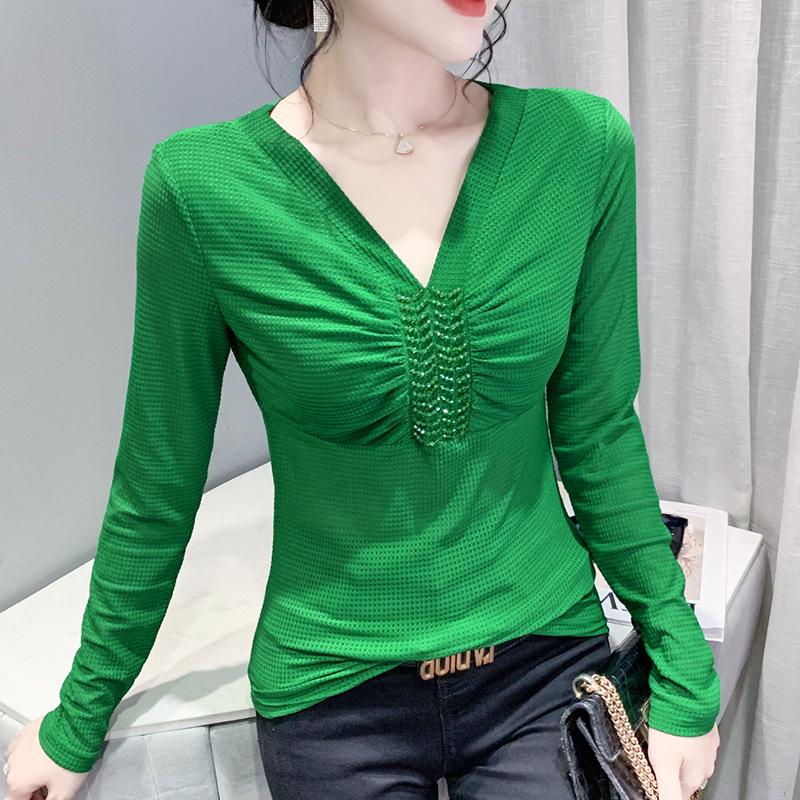 Sexy Leopard Print Base Shirt for Women In Early Autumn Chic Slim Body Shirt Mesh V-neck Beads Long-sleeved T-shirt