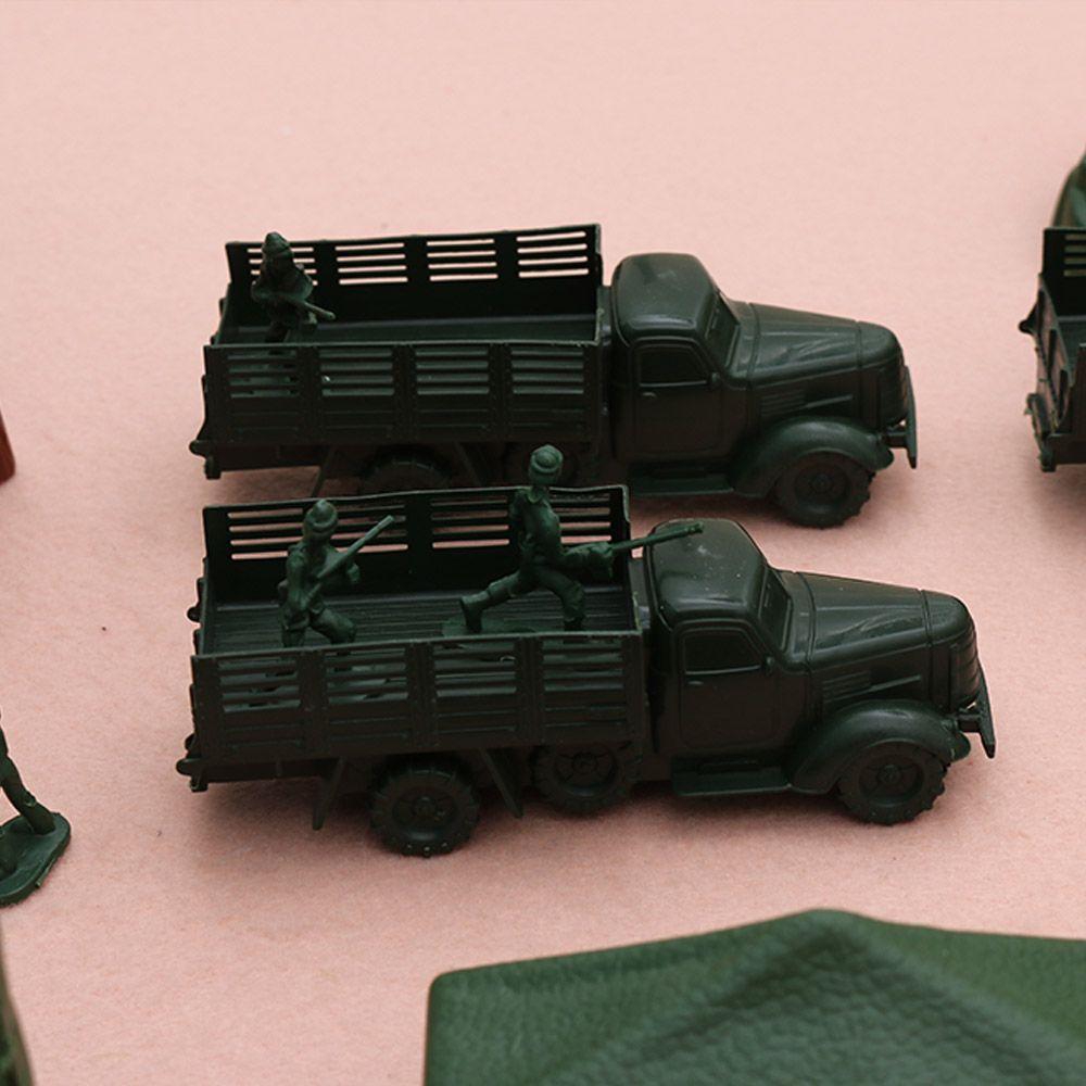 Hot Aircraft Tanks Plastic Soldiers 12 Poses  Toy  Men Figures