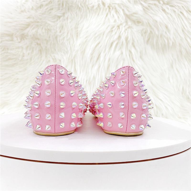 Розовые универсальные модные женские туфли-одиночки с заклепками на плоской подошве, туфли больших размеров