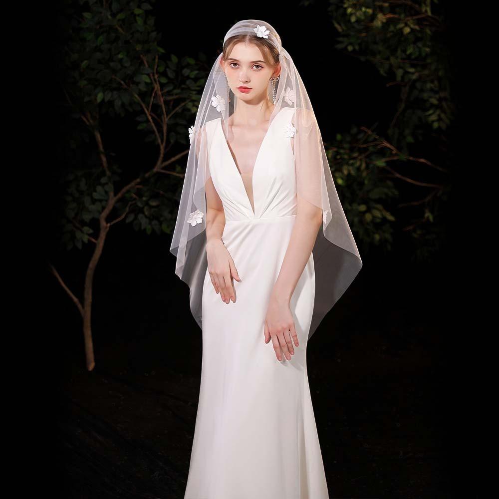 Длинная свадебная фата Романтичный цветочный кружевной головной убор Красивый свадебный головной убор Фото