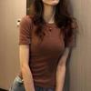Женская облегающая однотонная футболка с круглым вырезом и короткими рукавами - лето 2025 г., корейский стиль