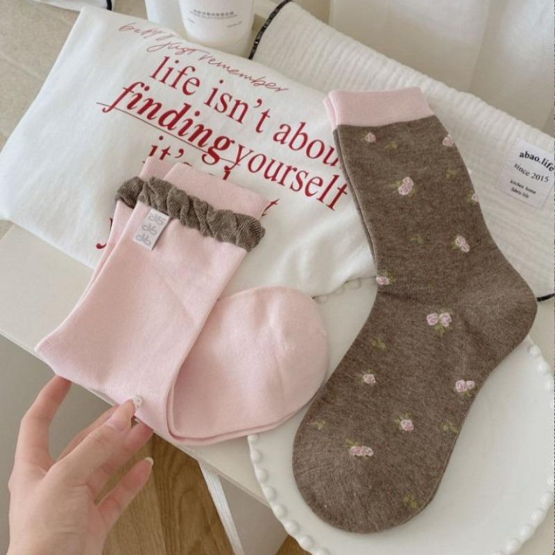 Sweet Style Fabric Label Small Floral Print Socks for Women, Versatile Mid-calf Socks, Pinkish-brown Series Pile Long Socks