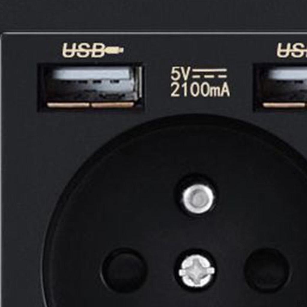 Настенная USB-розетка для зарядки с бытовой техникой белого цвета