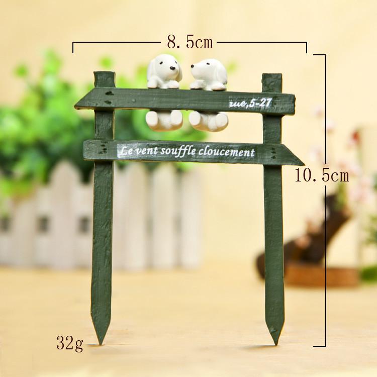 Fence Creative White Dog Scene Mini Model Ornament For Decoration Garden