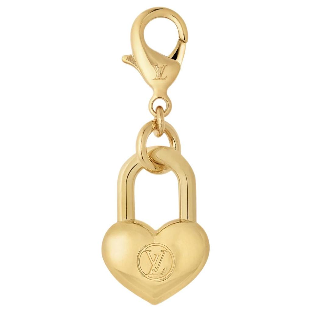 LOUIS VUITTON HEART Bag Accessories Gold M04275