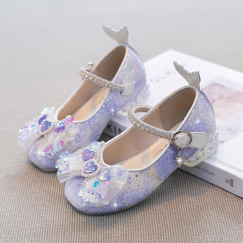 Girls' princess shoes, fashionable leather shoes2026New spring collection of children's performance shoes, featuring stylish bow designs and crystal