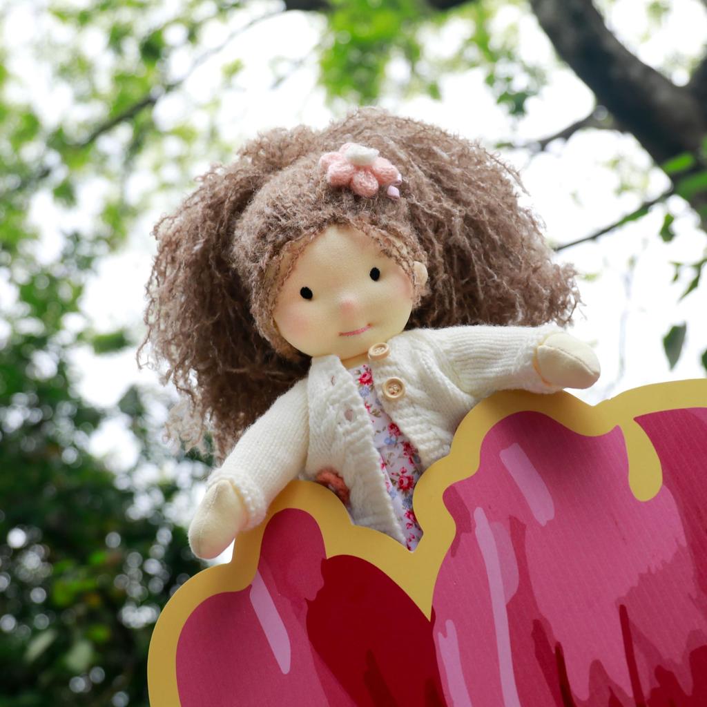 BlissfulPixie Вальдорфская кукла ручная работа Вальдорфская кукла Эмбер 30 см Мягкая девочка Милая мягкая игрушка Идеальная кукла для детей -