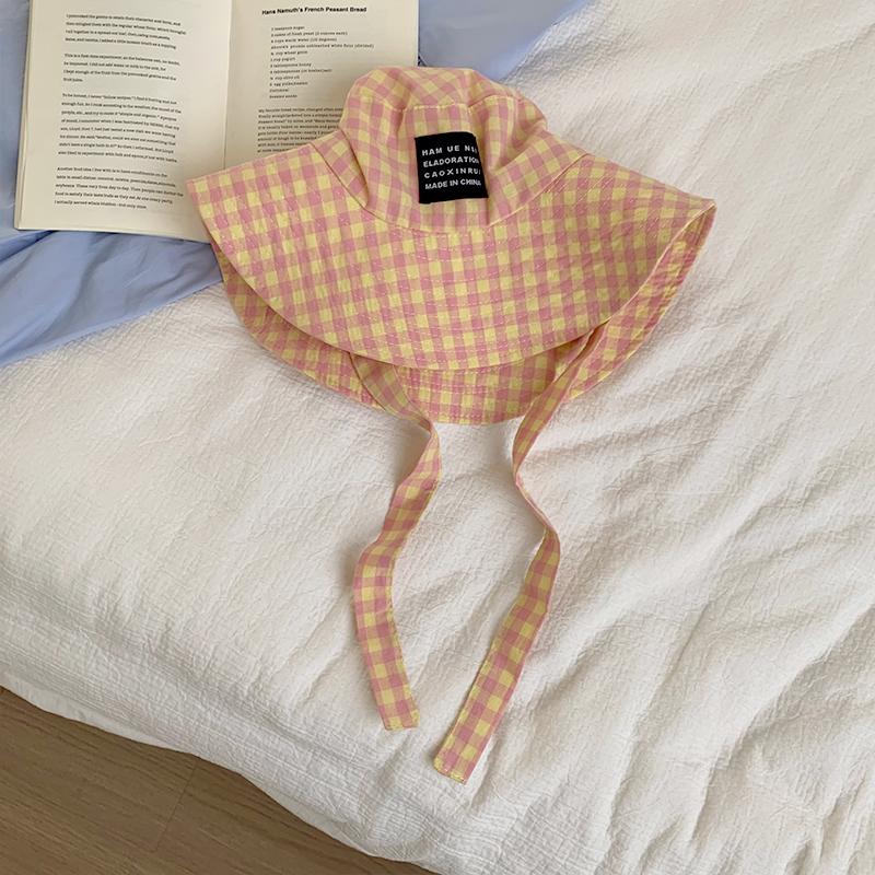 2024 Новая корейская мода красочная клетчатая шляпа-ведро для летних путешествий универсальная широкополая солнцезащитная кепка с ретро-ремешком женская кепка