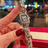 Элегантные женские часы Kajia: Геометрический шестиугольный корпус с ободком из бриллиантов и изысканным ремешком