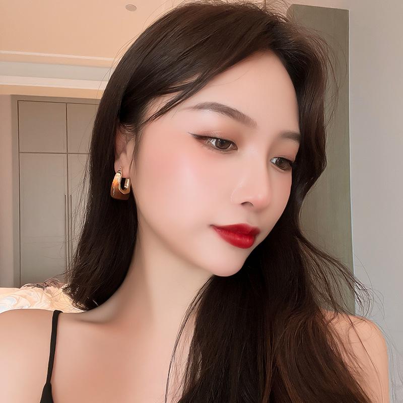 Ретро-серьги-пряжки из смолы цвета конфет, геометрические, модные, простые, темпераментные, высококачественные серьги для женщин