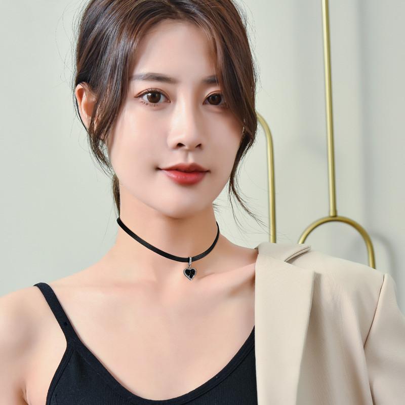 Модное черное ожерелье-сердце из цинкового сплава для женщин, стильный чокер-цепочка, аксессуар