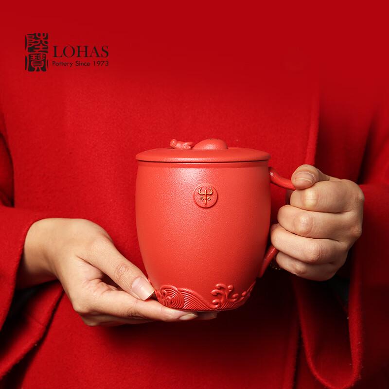 LOHAS POTTERY "Бык приносит удачу" Большая керамическая чайная чашка