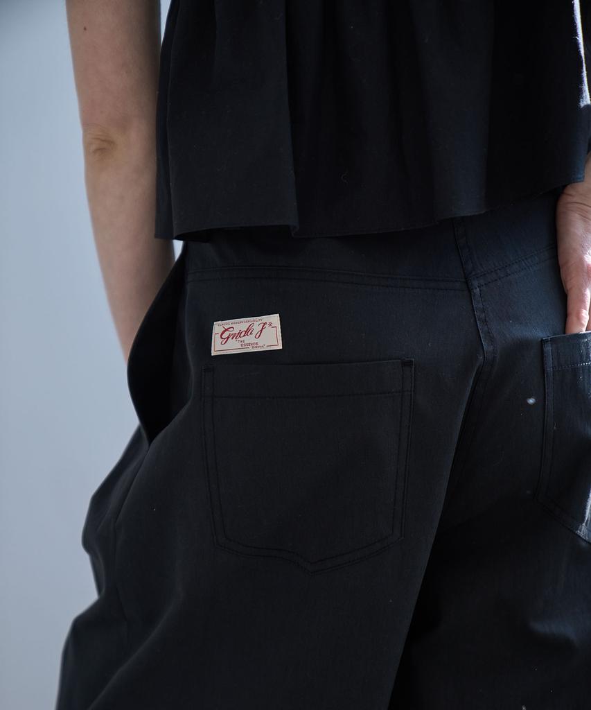 GRIDAJ Cotton Bio-Washed Belted Double-Pleated Pants _ Black