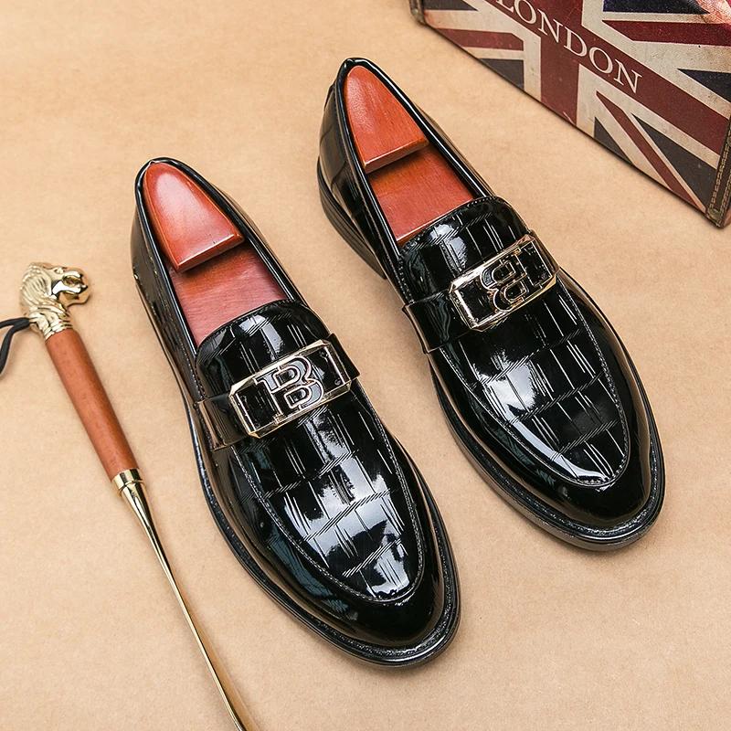 Men's Business Shoes Man Male Patent Leather Pattern Mens Oxfords Dress Loafers Wedding Party Shoes for Men Size 38-45 Men Flats