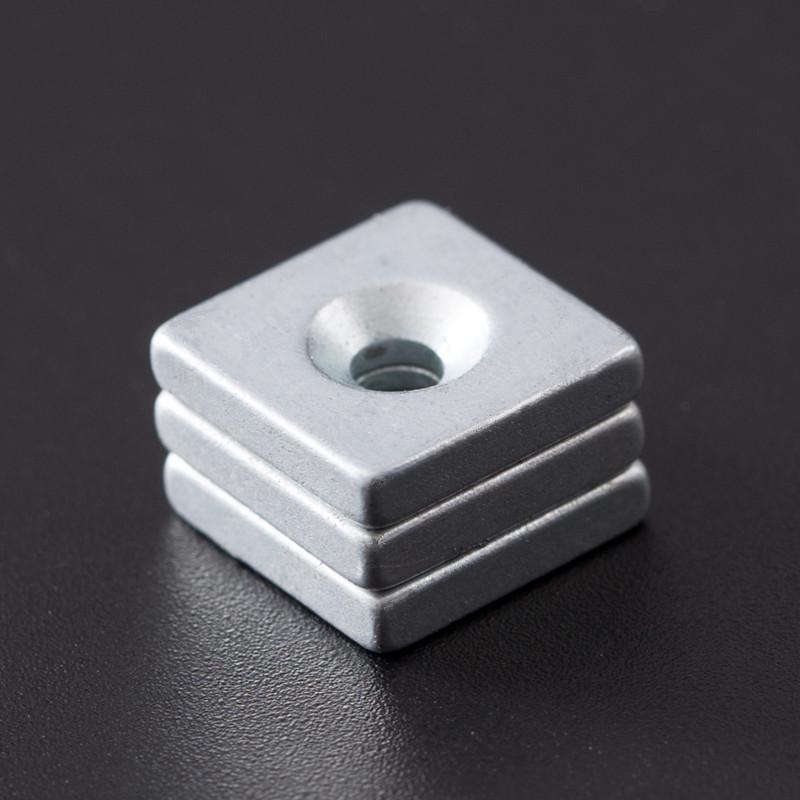 Strong Magnetic Round Punch Magnet with Countersunk Hole for Phone Holders & Lamps