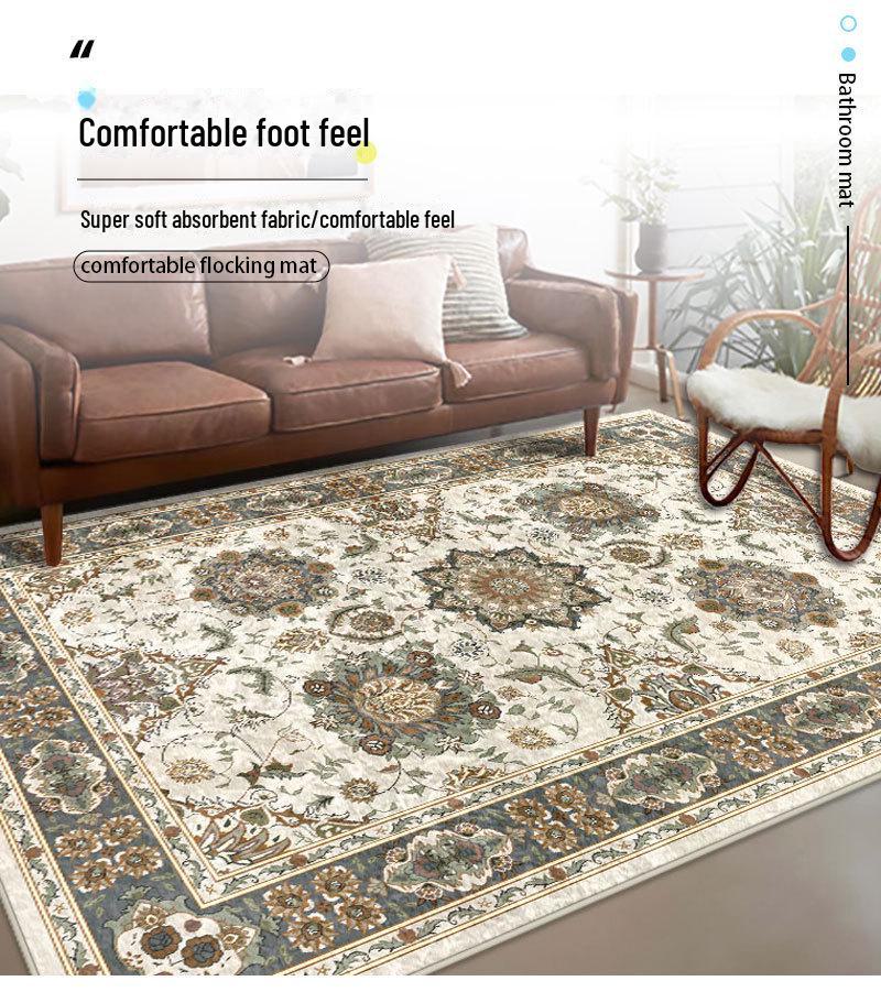 Современный бархатный ковер с элегантным цветочным узором в золотых и нейтральных тонах