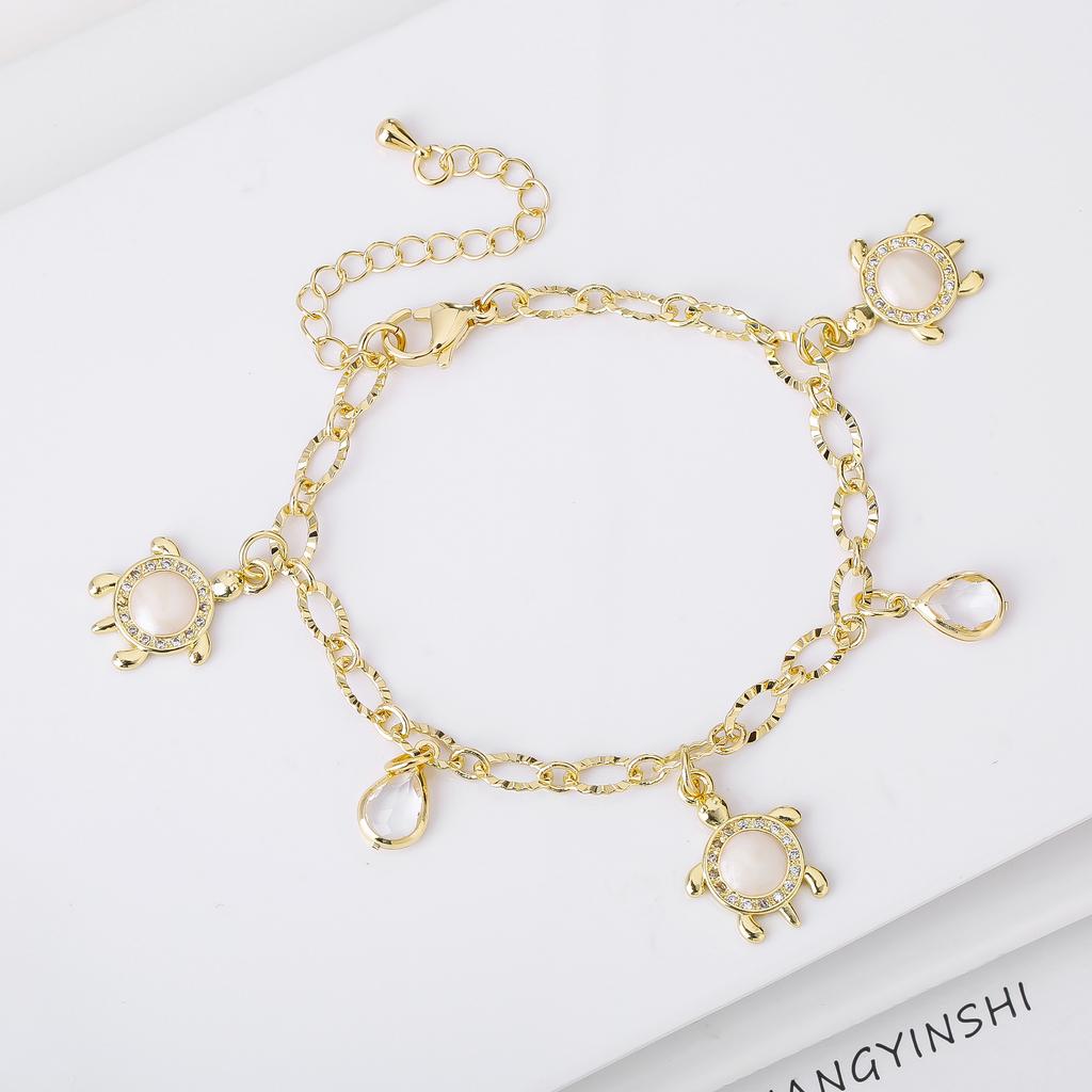 Classic Gold-Plated Sea Turtle Zircon Pendant Bracelet Unique for Women Girls Beach Casual Vacation Wrist Jewelry Party Gift