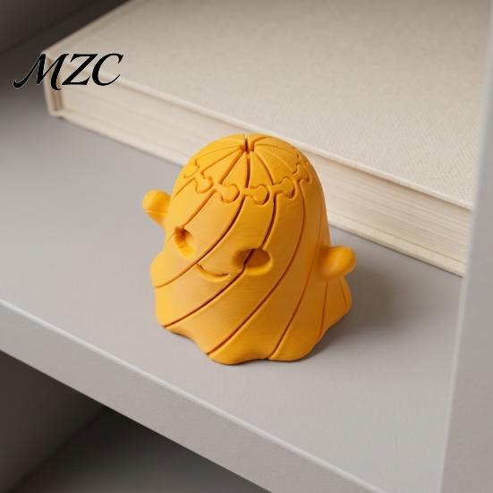 Cute Ghost Figurine 3D Printed Fidget Toy, Flexible Slippery Sensory Toy for Kids Adults, Novelty Gift Friends Stress Relief Halloween Desk Decoration