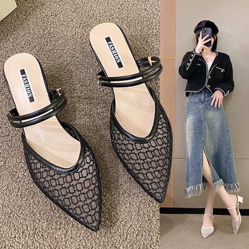 Модные сандалии 2024 года для женщин, большие размеры, средний каблук, сетчатые дышащие тапочки, сексуальные, с острым носком, универсальная верхняя одежда, однотонная обувь
