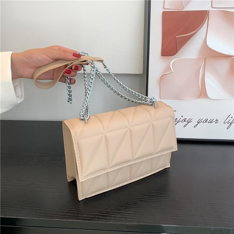 Новая маленькая сумка 2025 новая трендовая ромбовидная цепочка вышитая нитью маленькая квадратная сумка мини сумка-мессенджер на плечо