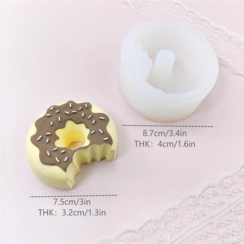 Pinchable Donut Silicone Mold for Chocolate, Fondant, Cake, Plaster, Resin, and Epoxy DIY