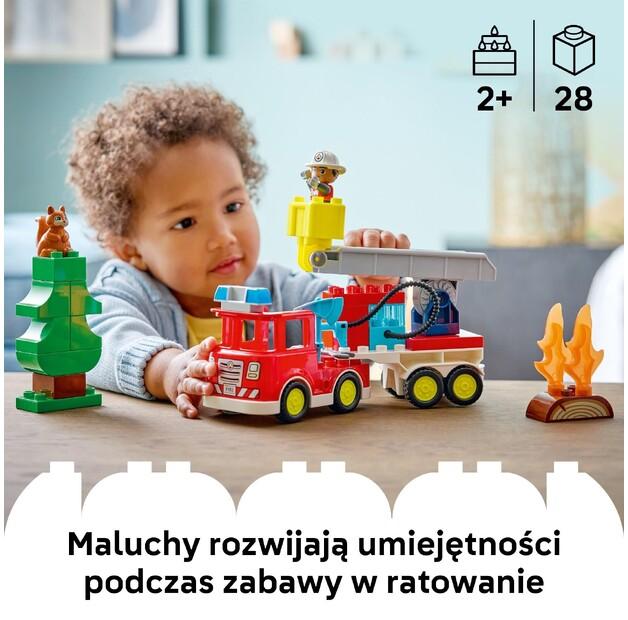 Конструктор LEGO DUPLO 10473 Пожарная машина с шлангом и пожарником