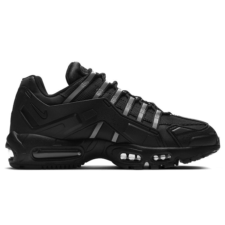 Nike Air Max 95 NDSTRKT Черные светоотражающие кроссовки унисекс CZ3591-001